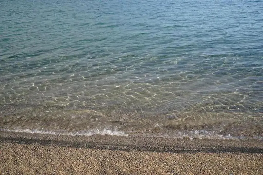 Renovated Apartment 300M From The Sea إيريسوس