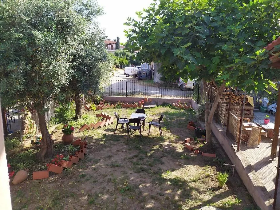 Renovated Apartment 300M From The Sea إيريسوس اليونان