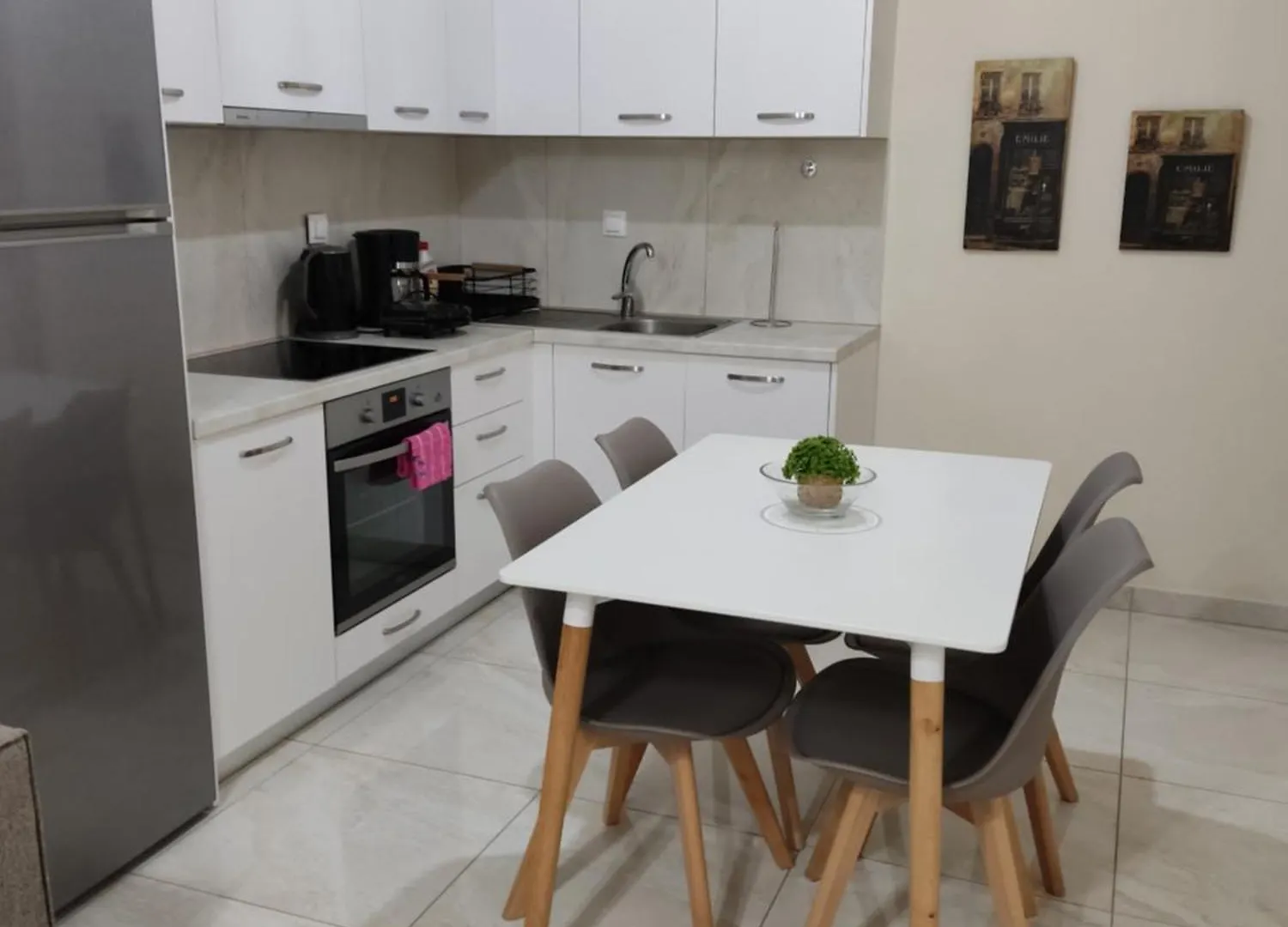 بيت للعطل Renovated Apartment 300M From The Sea إيريسوس اليونان