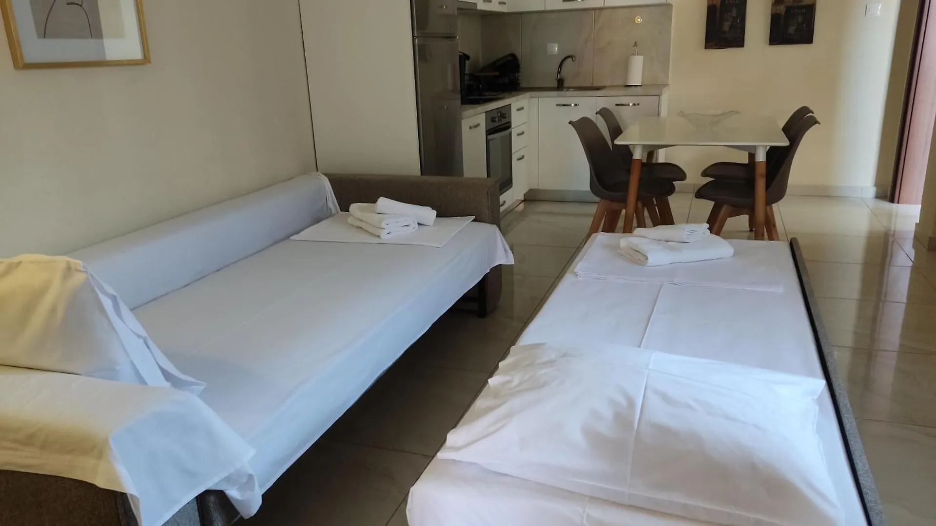 Renovated Apartment 300M From The Sea إيريسوس 0*,  اليونان